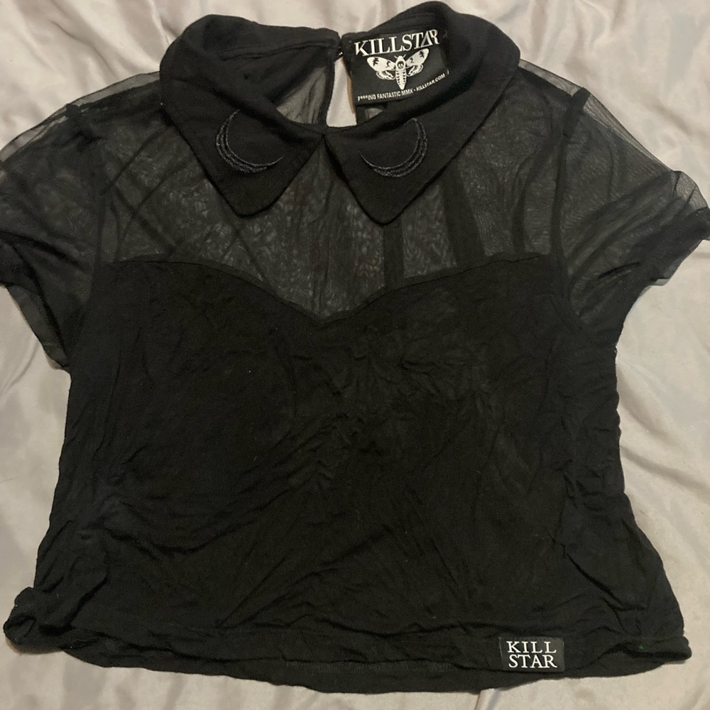 Decided to sell it, Maybe worn once! I didn’t like the fit for me.